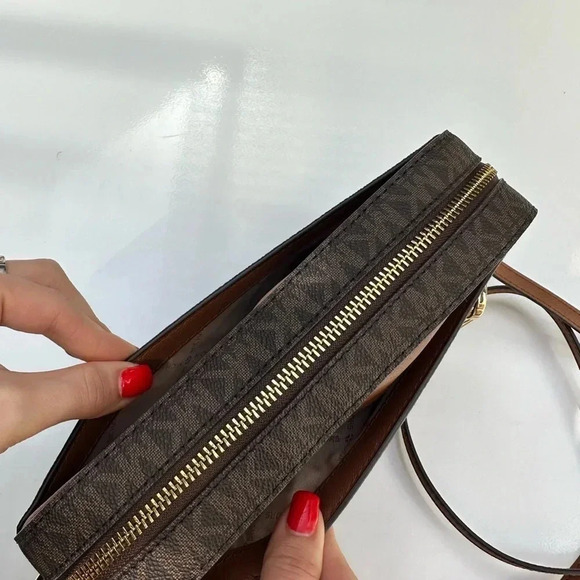 NWT MICHAEL KORS JET SET CROSSBODY BROWN MK BAG - Picture 10 of 10